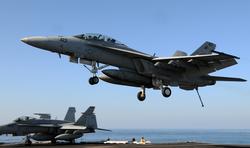 FA-18F landing 51.jpg